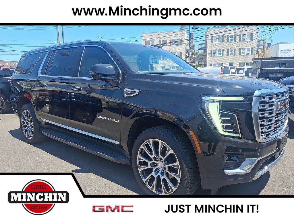 Onyx Black 2026 GMC Yukon XL SUV / Crossover Four-Wheel Drive 