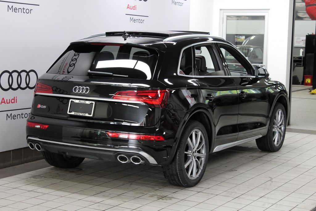 2022 Audi SQ5 Premium 6
