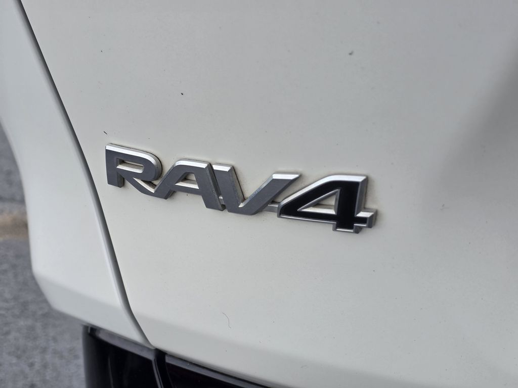 2022 Toyota RAV4 Hybrid SE White at Gullo Toyota