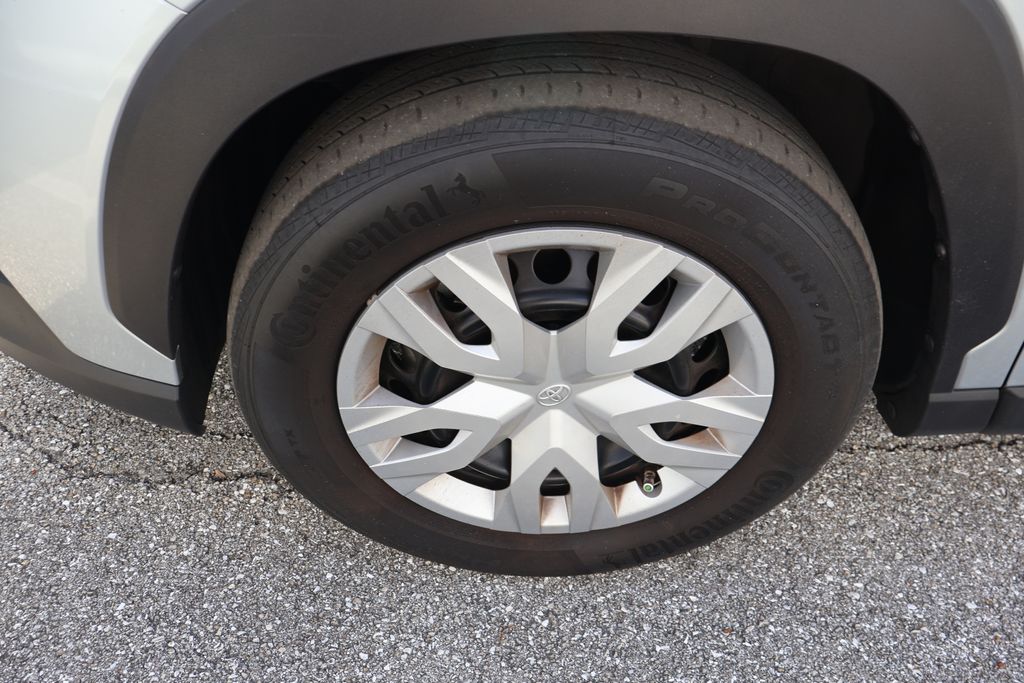 Thumbnail: 2023 Toyota Corolla Cross - 4