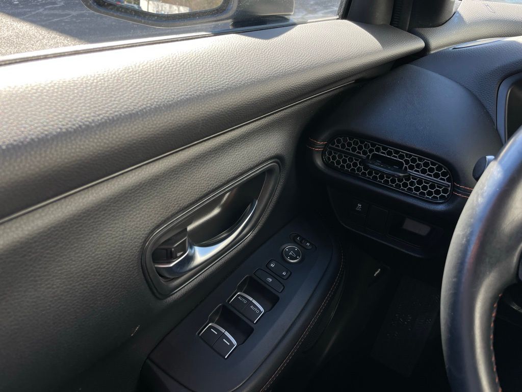 Thumbnail: 2024 Honda HR-V - 22