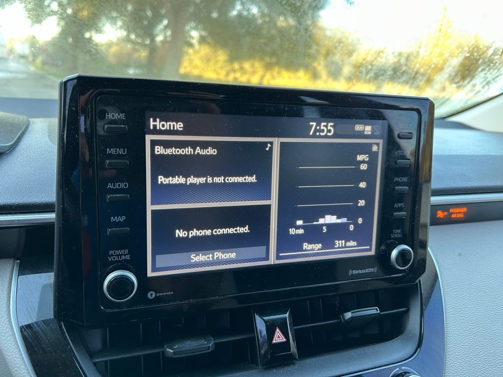 Thumbnail: 2022 Toyota Corolla - 22