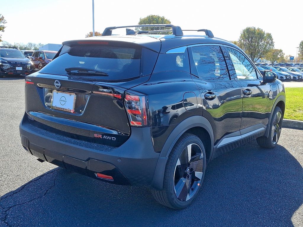 Thumbnail: 2026 Nissan Kicks - 4