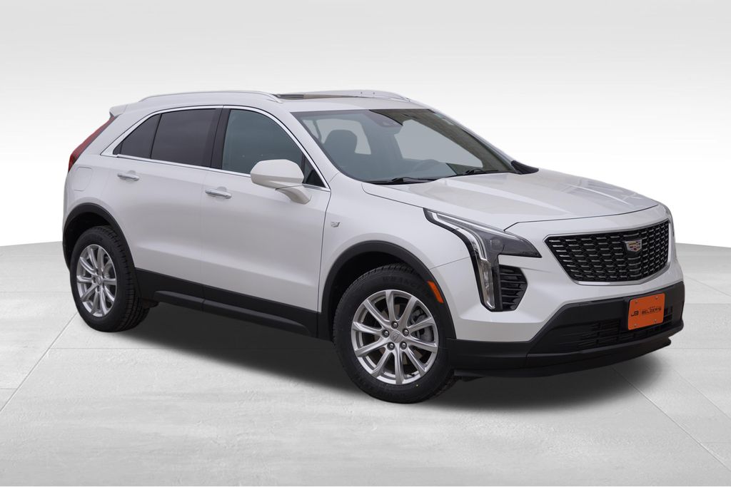 2022 Cadillac XT4 Luxury AWD