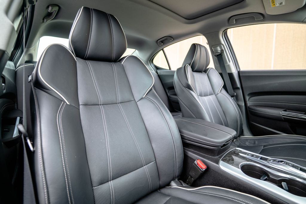 Used 2018 Acura TLX Sedan