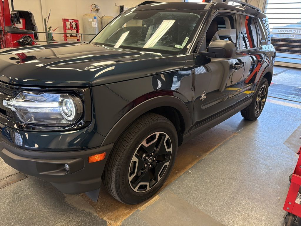 View vehicle photo 2