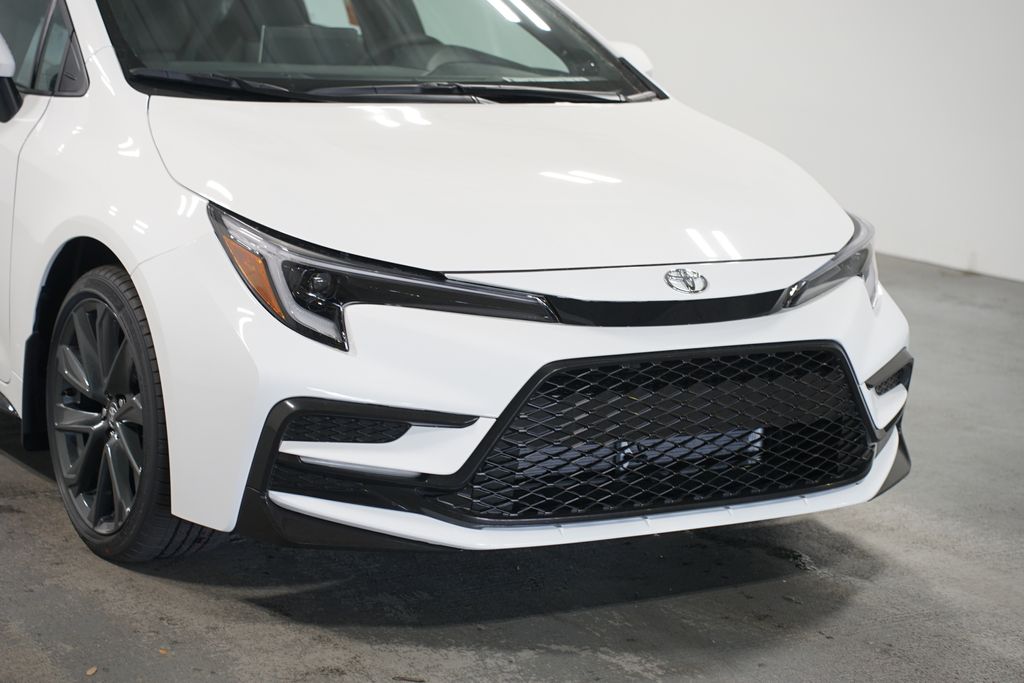 Thumbnail: 2025 Toyota Corolla - 4