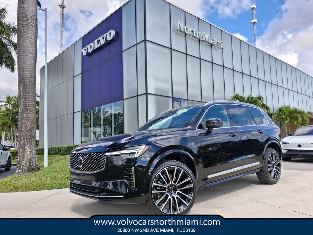 2026 Volvo XC90 B6 Plus 7-Seater