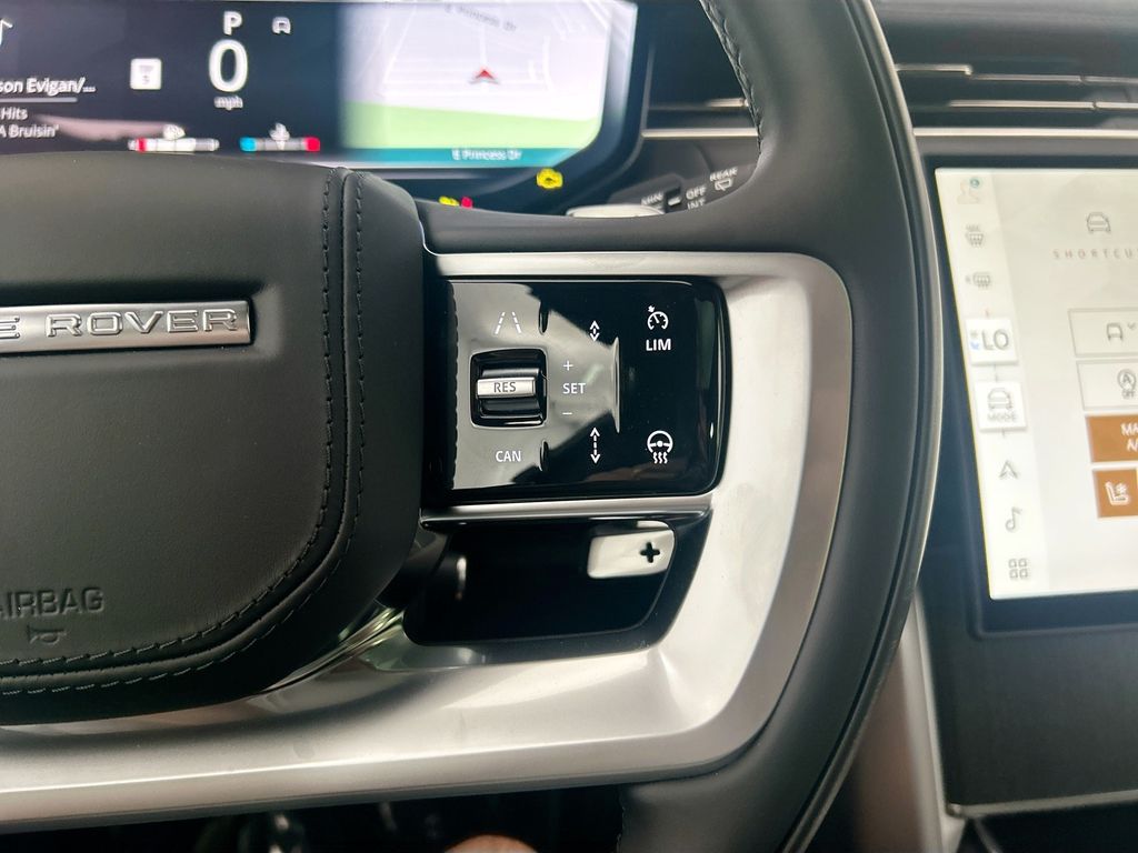 Thumbnail: 2026 Land Rover Range Rover - 12