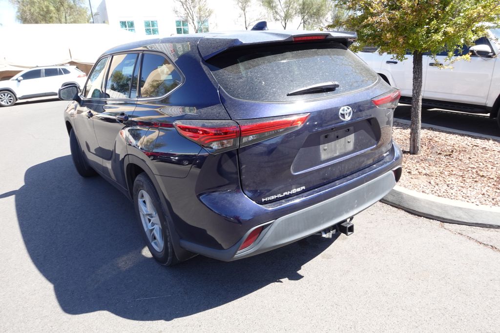 Used 2021 Toyota Highlander SUV