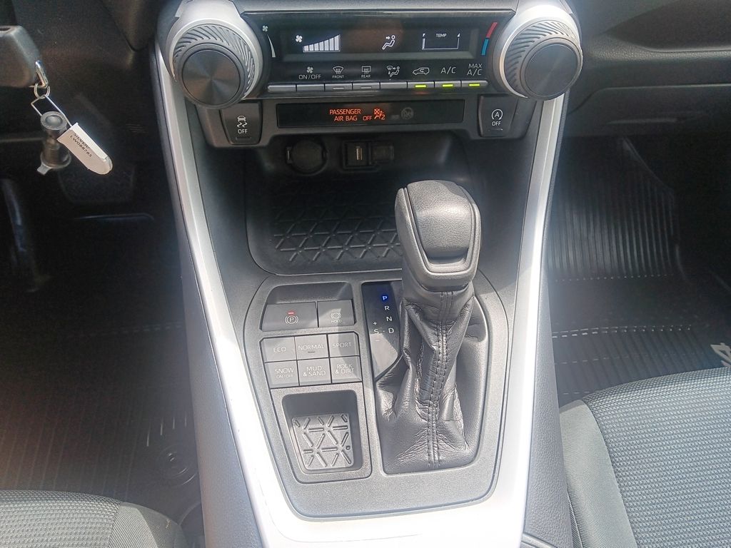 Used 2020 Toyota RAV4 SUV