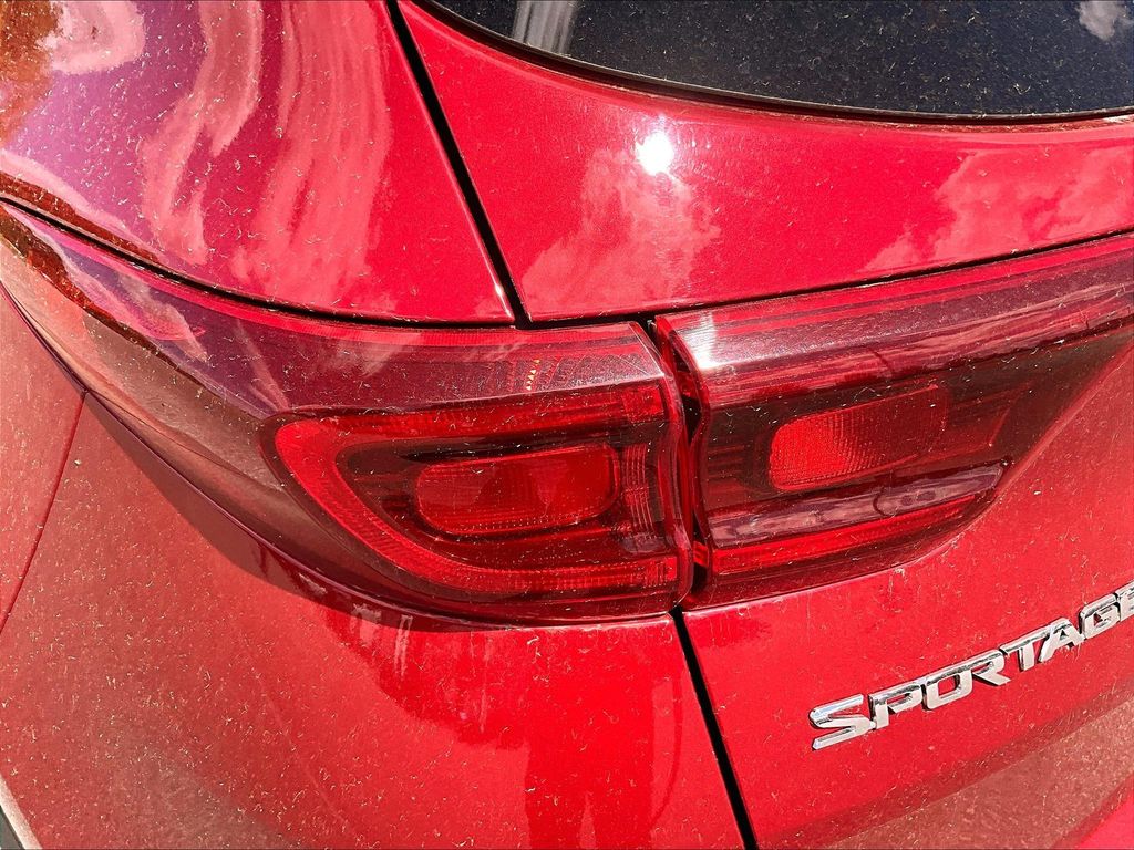 2020 Kia Sportage — photo 32