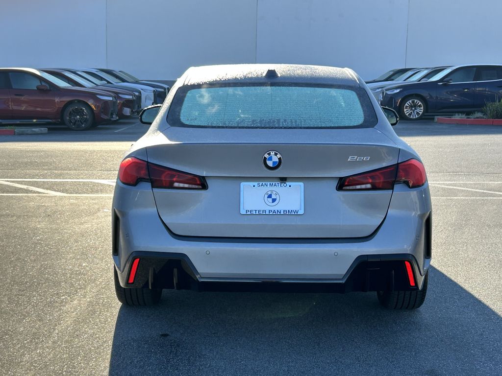 Thumbnail: 2026 BMW 2 Series - 4