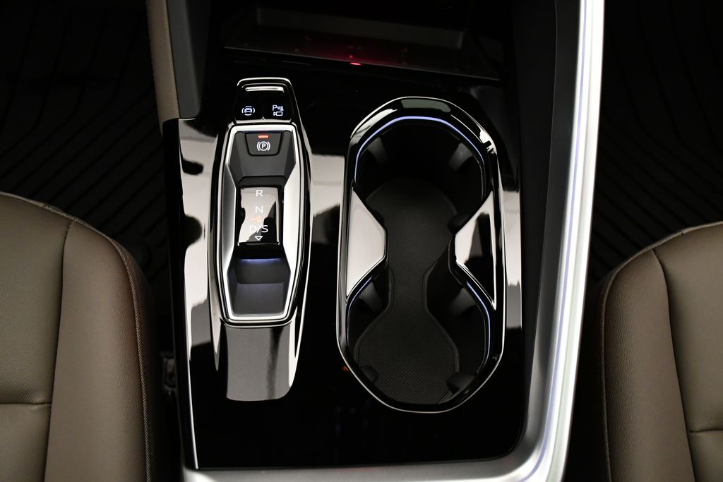 Thumbnail: 2025 Audi Q5 - 29