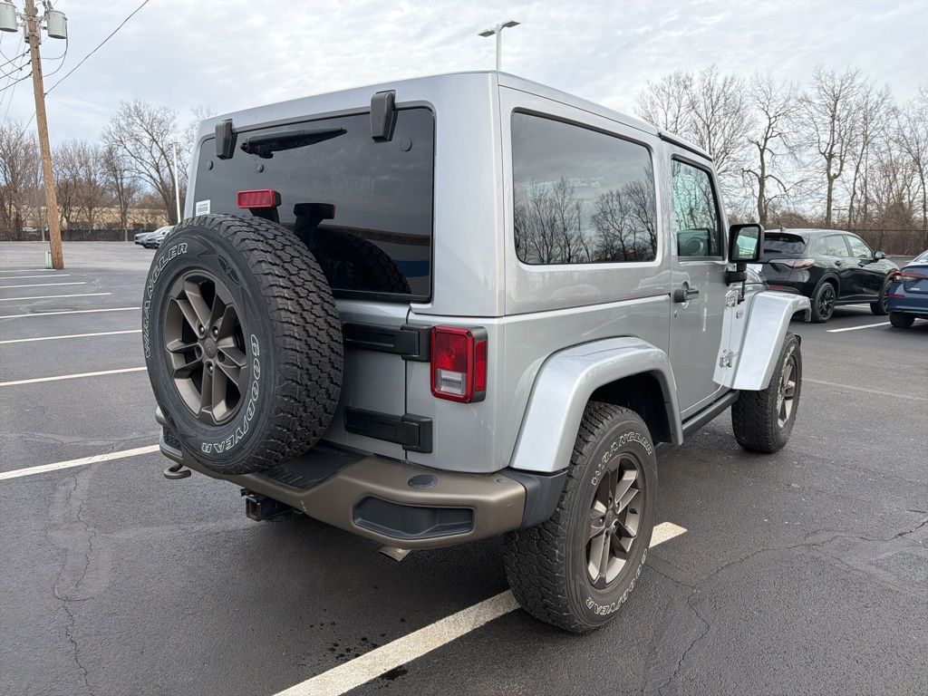 Thumbnail: 2017 Jeep Wrangler - 5