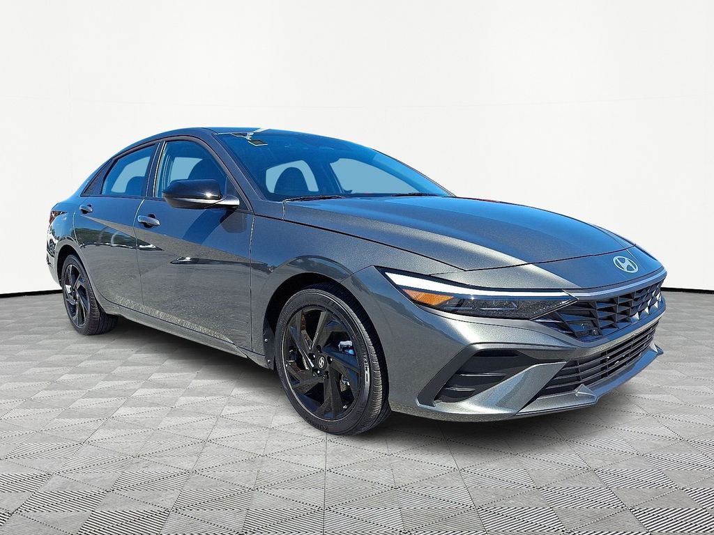 2026 Hyundai Elantra — photo 1