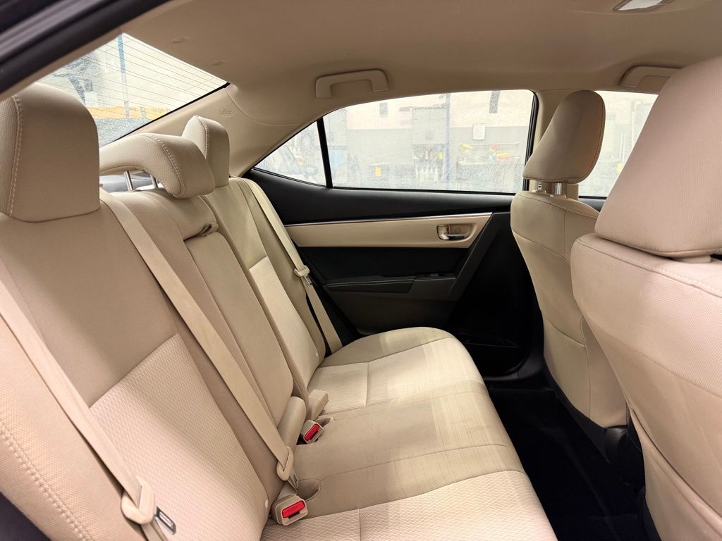 Thumbnail: 2015 Toyota Corolla - 26