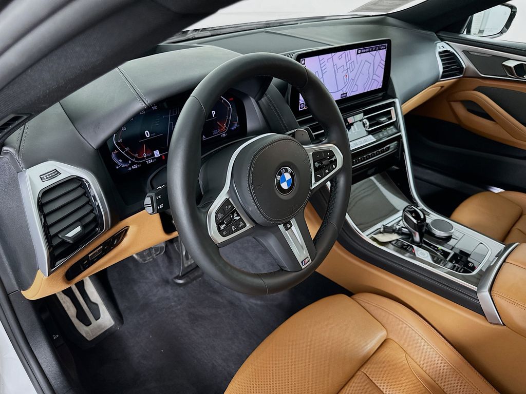 Thumbnail: 2024 BMW 8 Series - 9