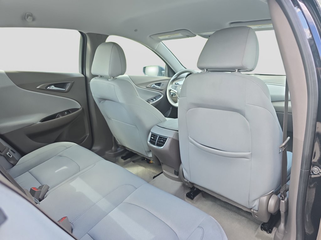 Used 2025 Chevrolet Malibu Sedan