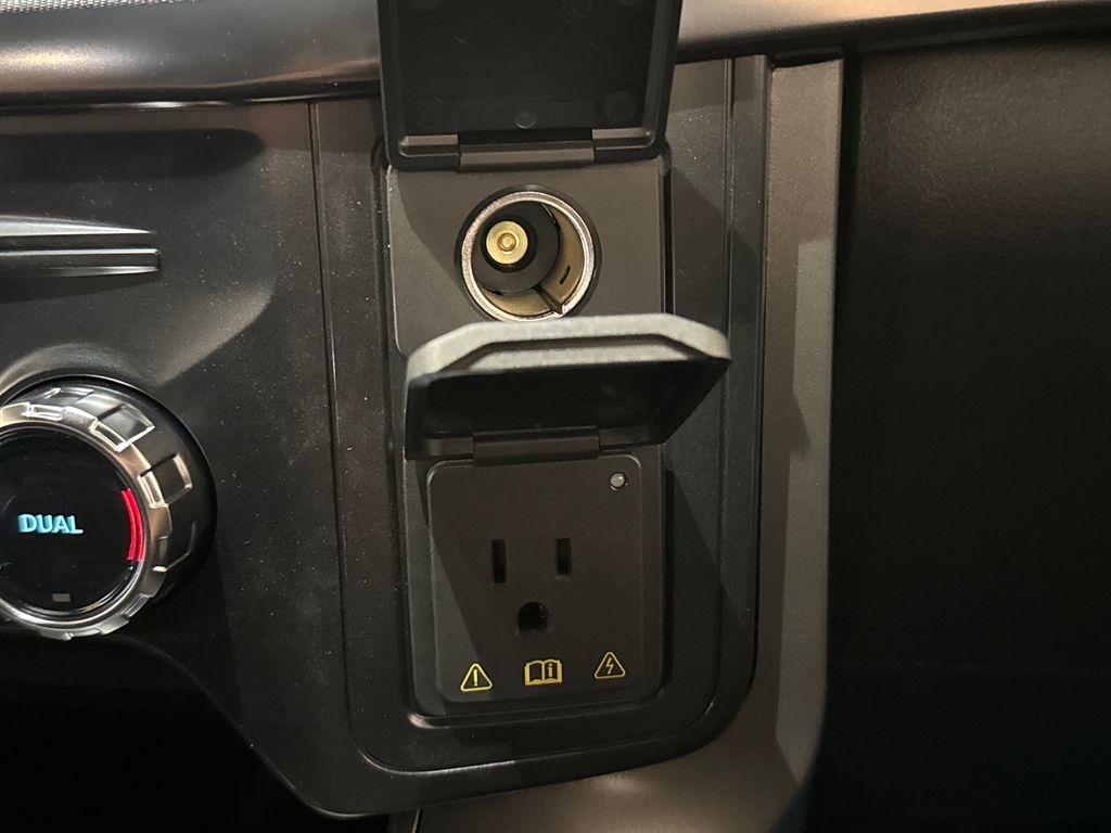New 2026 White Ford Lariat image 33