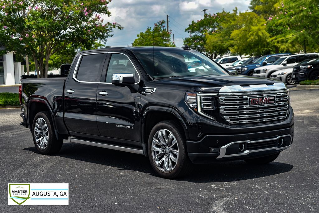 2025 GMC Sierra 4WD Crew Cab Short Box Denali's photo