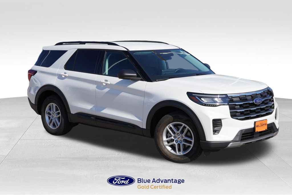 White Metallic 2026 Ford Explorer SUV / Crossover All-Wheel Drive Automatic