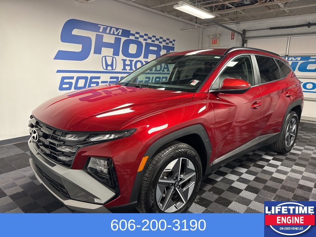 Ultimate Red 2025 Hyundai Tucson SEL AWD SUV / Crossover All-Wheel Drive 8-Speed Automatic