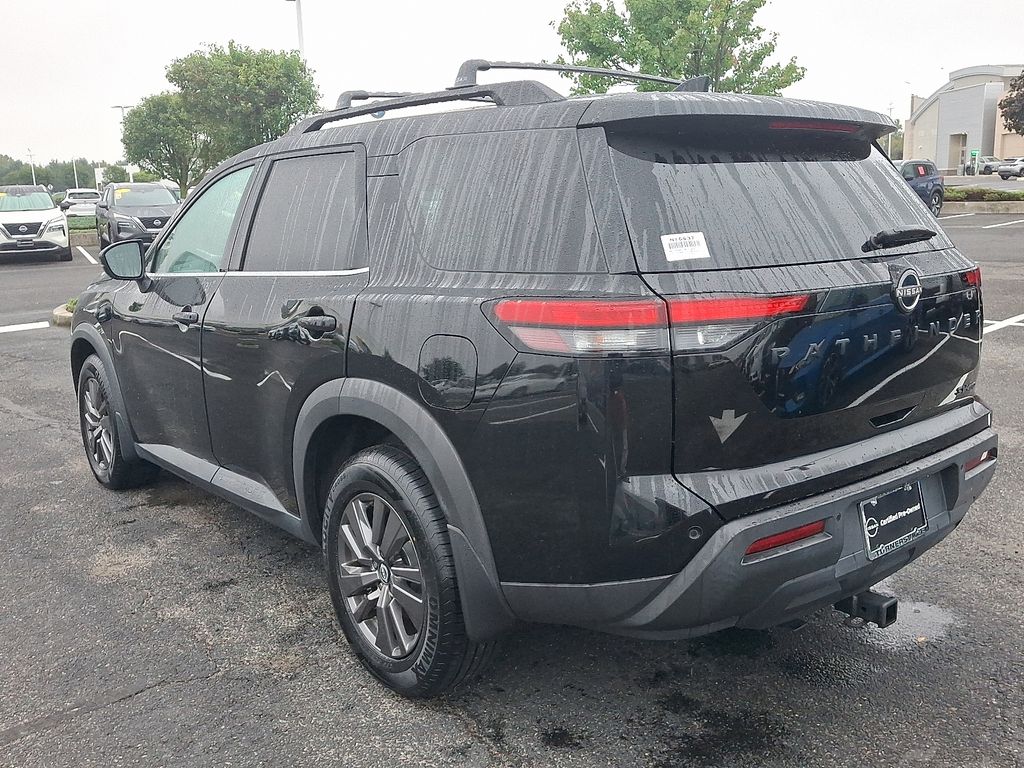 Thumbnail: 2022 Nissan Pathfinder - 4