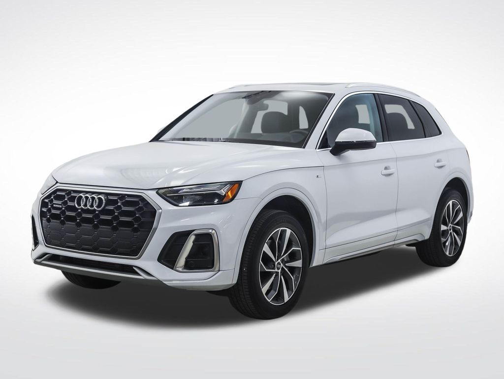 Thumbnail: 2023 Audi Q5 - 1