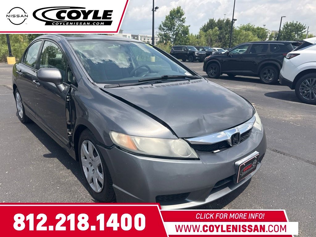 Gray 2009 Honda Civic Sedan Front-Wheel Drive 5-Speed Automatic