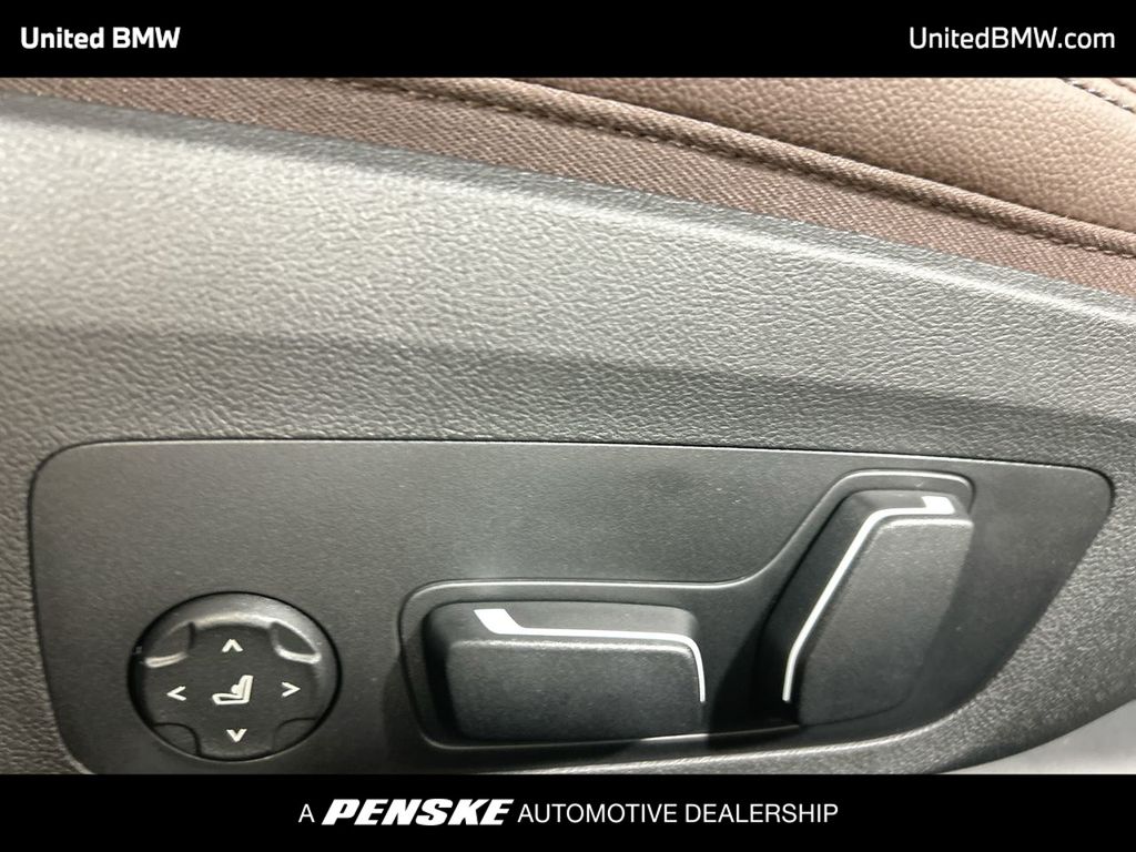 Thumbnail: 2026 BMW 4 Series - 12