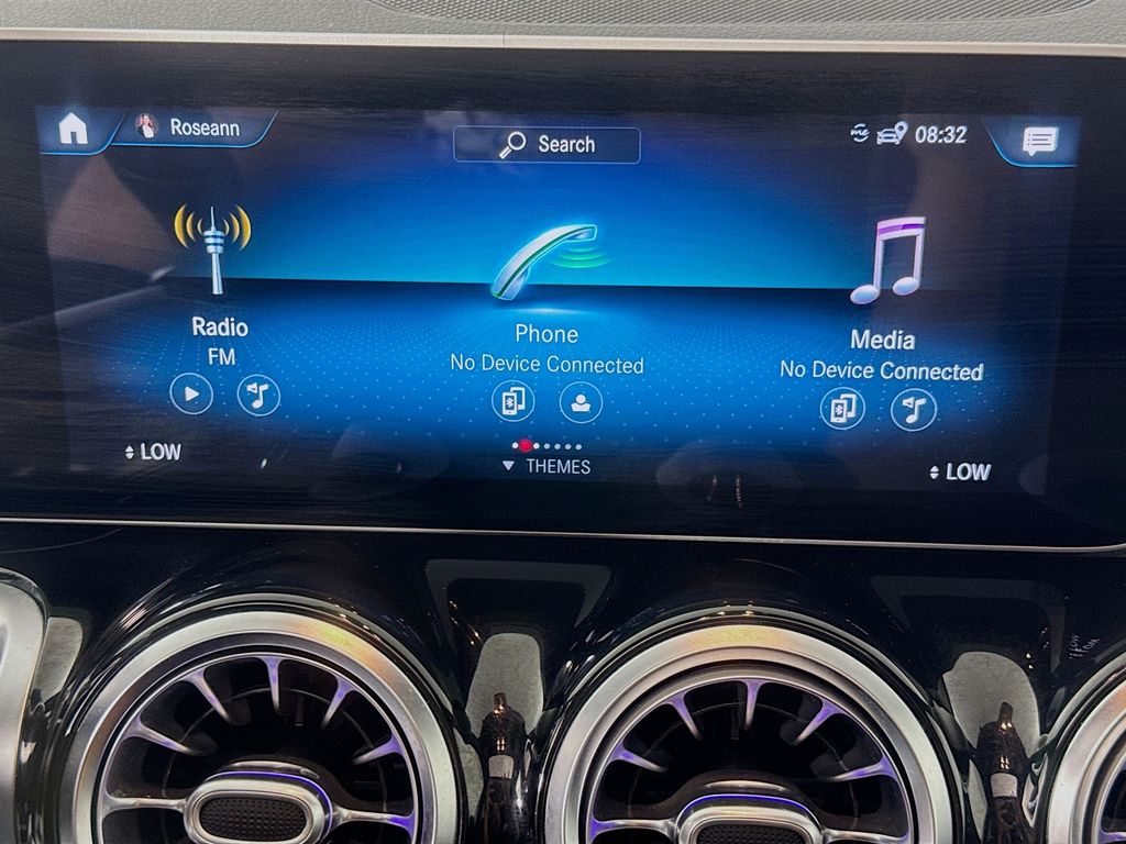 Used Car 2020 Mercedes-benz Glb  Glb 250 For Sale Under $25,000 In Austin, Texas