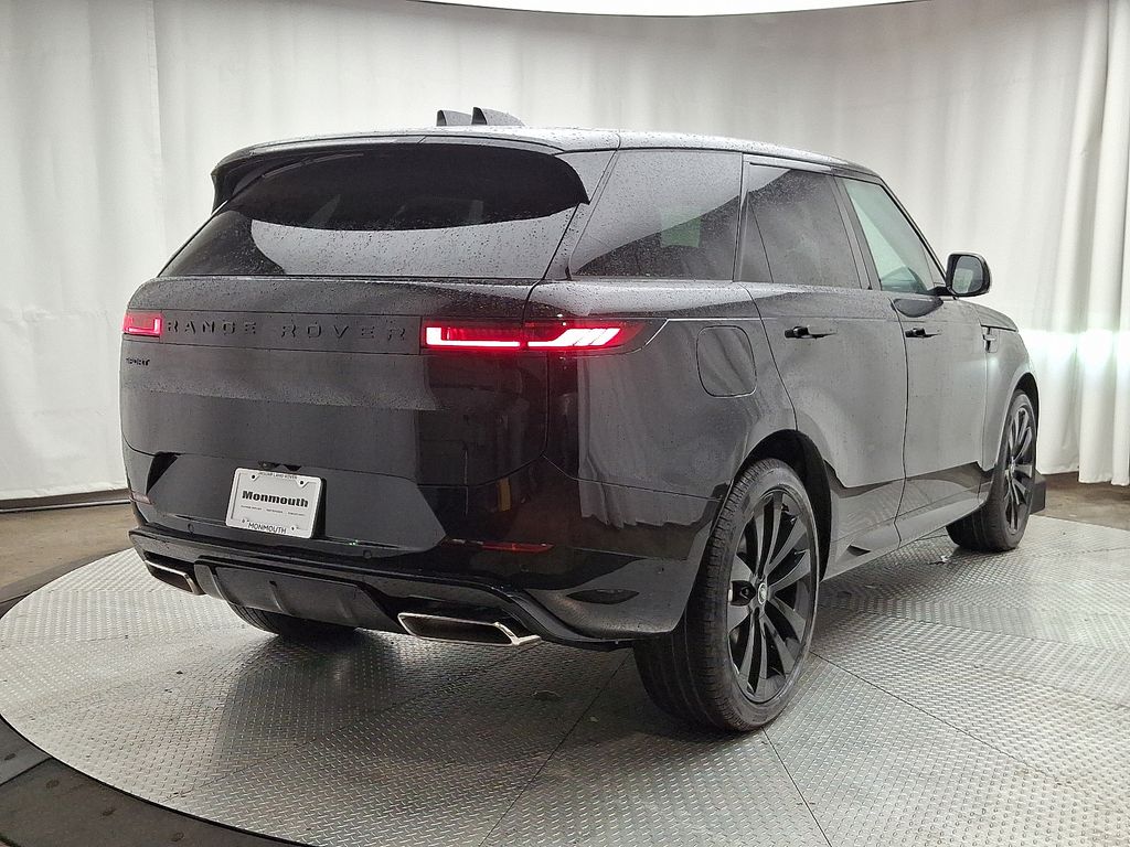 2025 Land Rover Range Rover Sport SE Dynamic 3