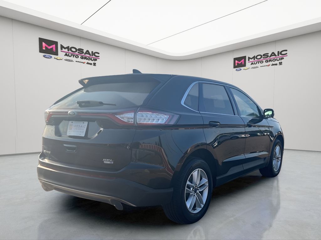 2017 Ford Edge