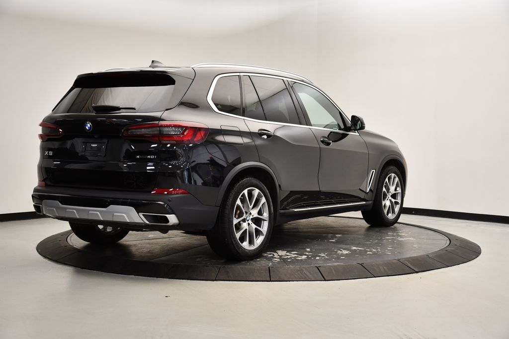 2022 BMW X5 xDrive40i 5