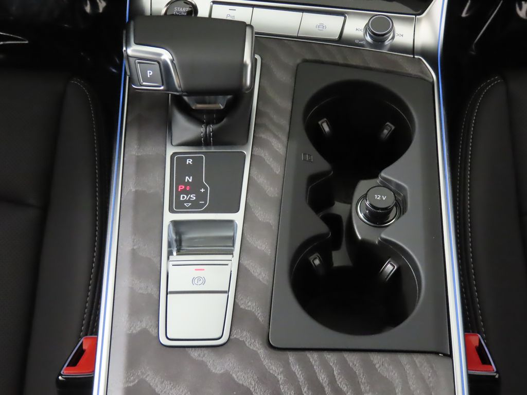 Thumbnail: 2026 Audi A6 - 21