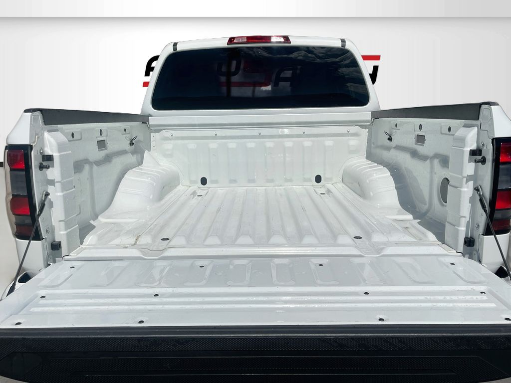 Used 2025 White Nissan SV image 24