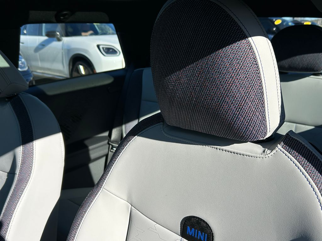 Thumbnail: 2026 MINI Cooper - 13