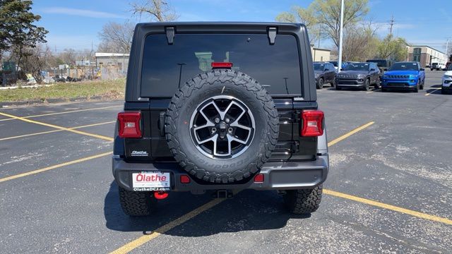 2024 Jeep Wrangler Rubicon 6