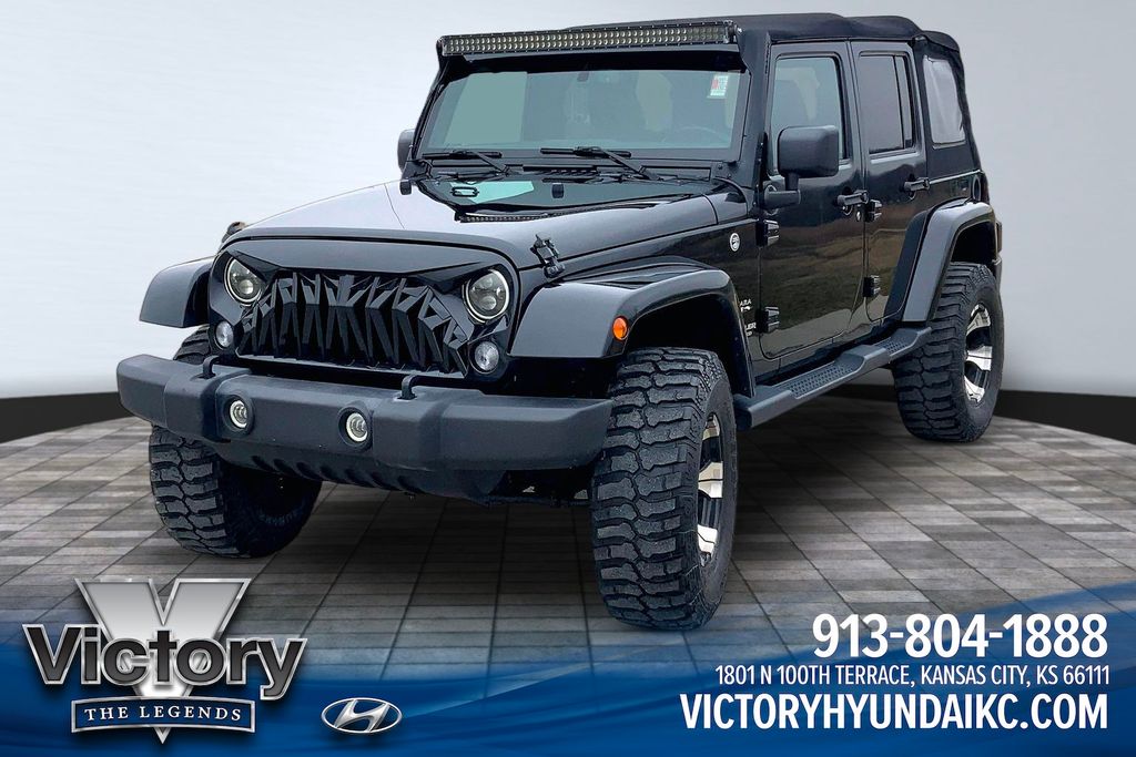 2016 Jeep Wrangler Unlimited Sahara 4WD