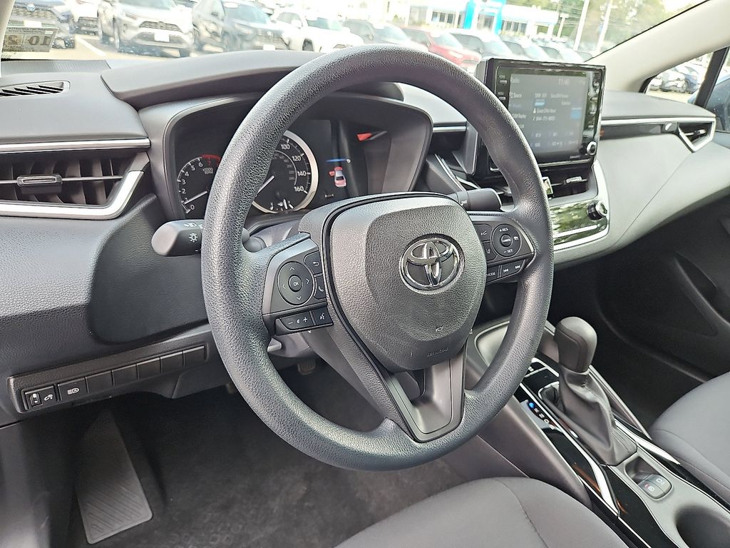 Thumbnail: 2022 Toyota Corolla - 26