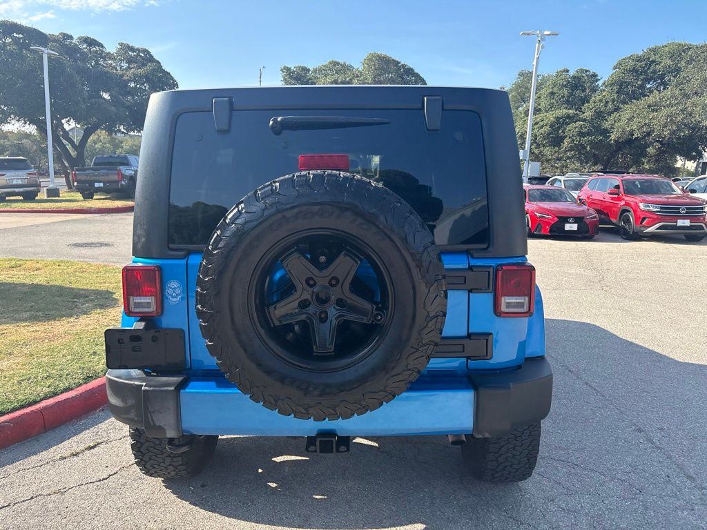 Thumbnail: 2016 Jeep Wrangler - 4