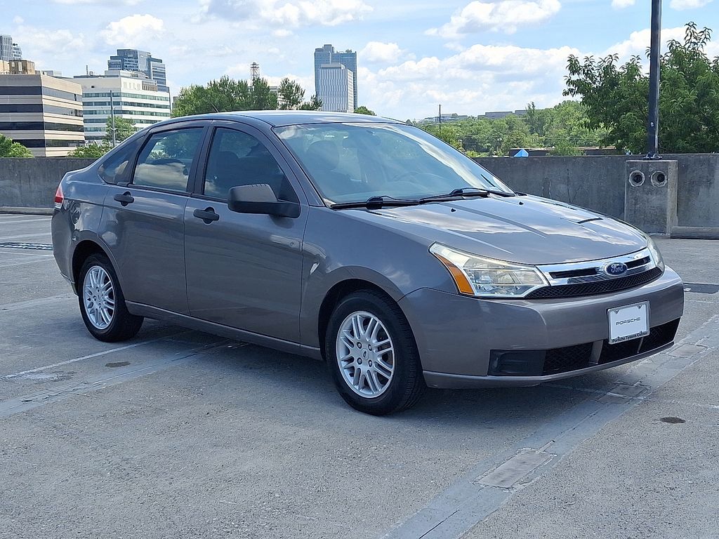 Thumbnail: 2011 Ford Focus - 7