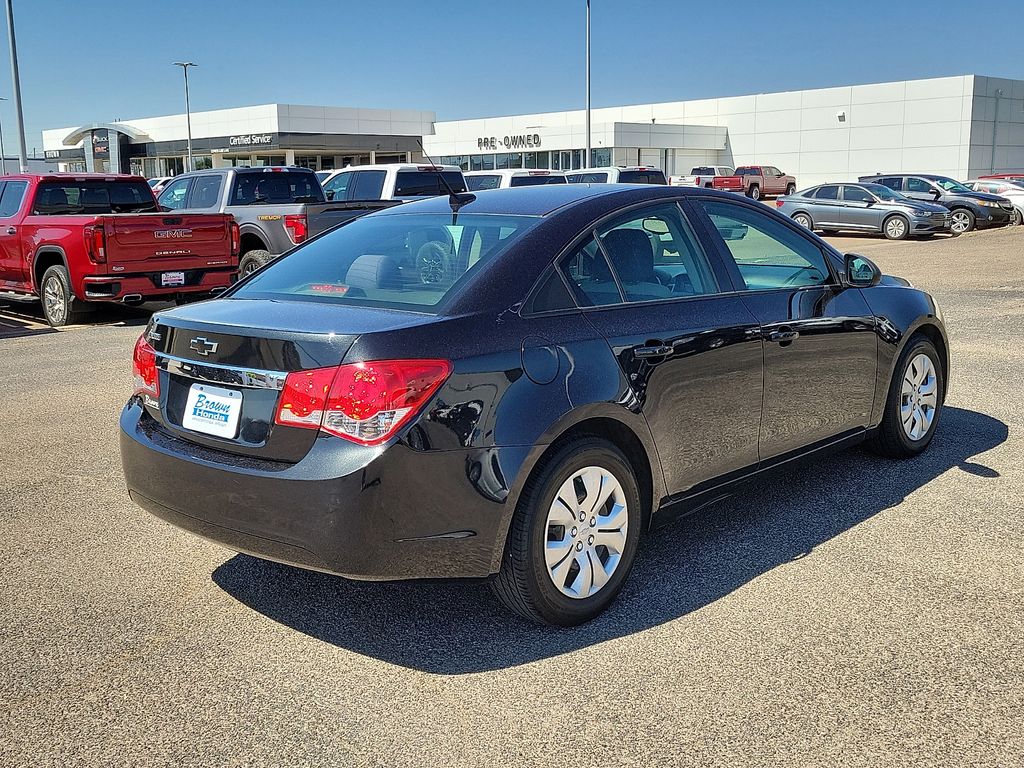 2013 Chevrolet Cruze LS - 10