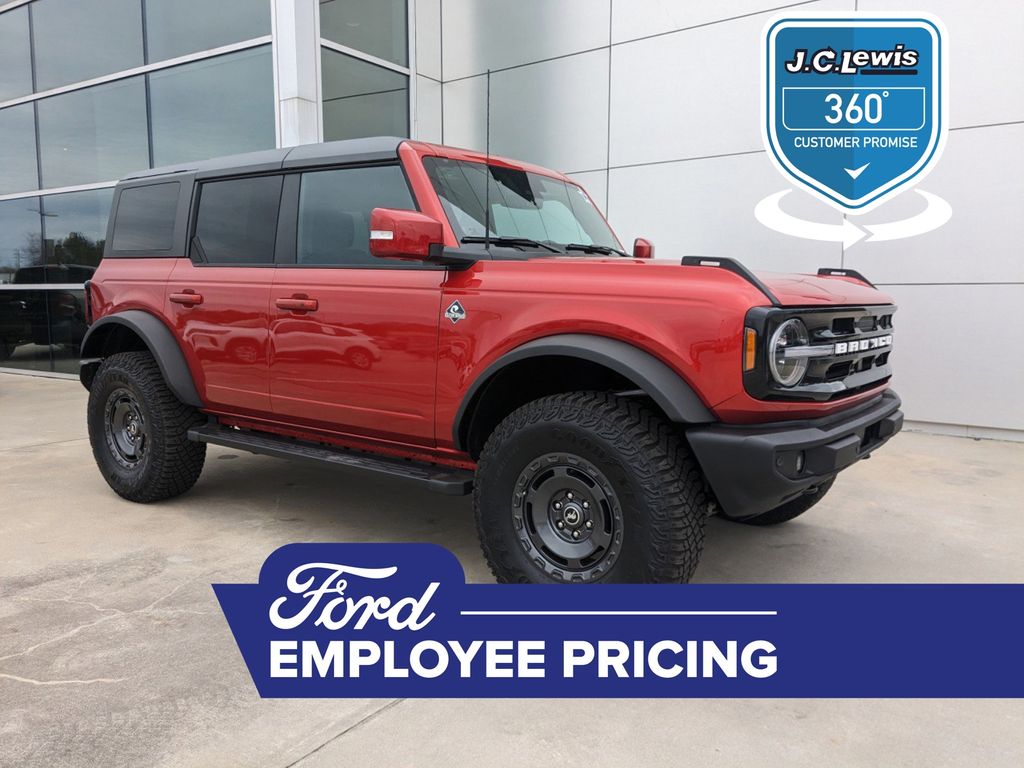2024 Ford Bronco Outer Banks