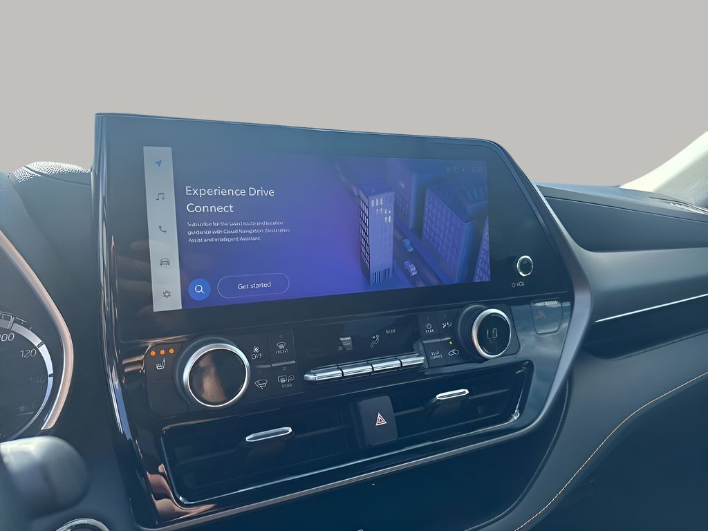 Used Car 2023 Toyota Highlander Hybrid  Bronze Edition For Sale Under $40,000 In Austin, Texas