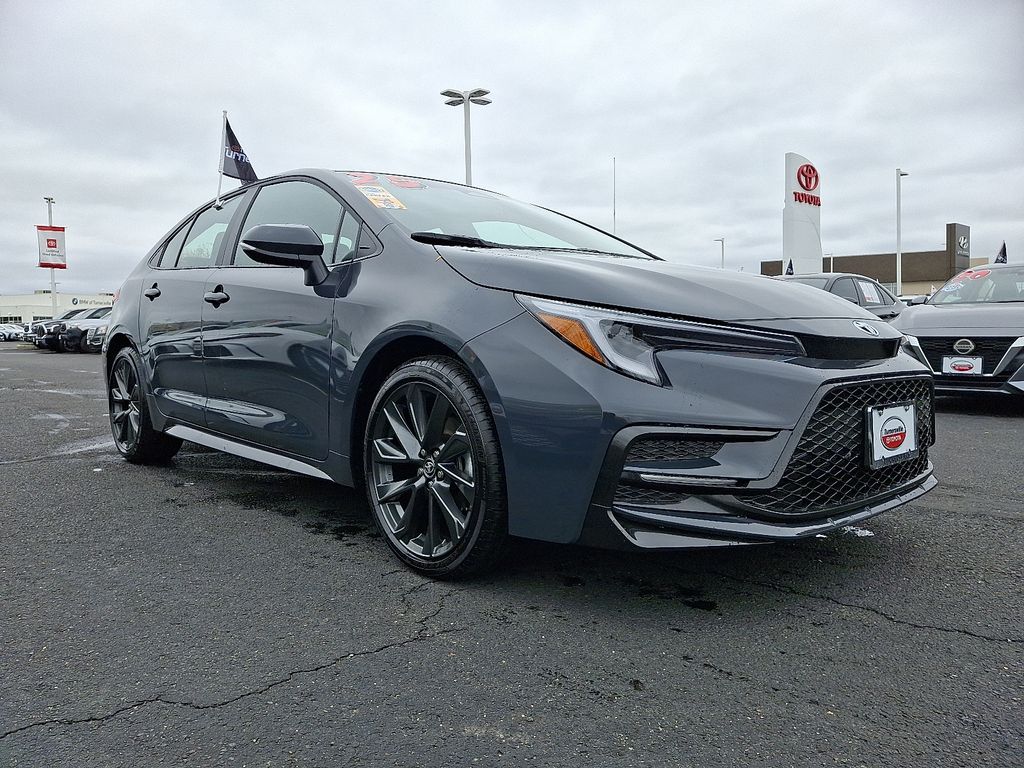 Thumbnail: 2025 Toyota Corolla - 3