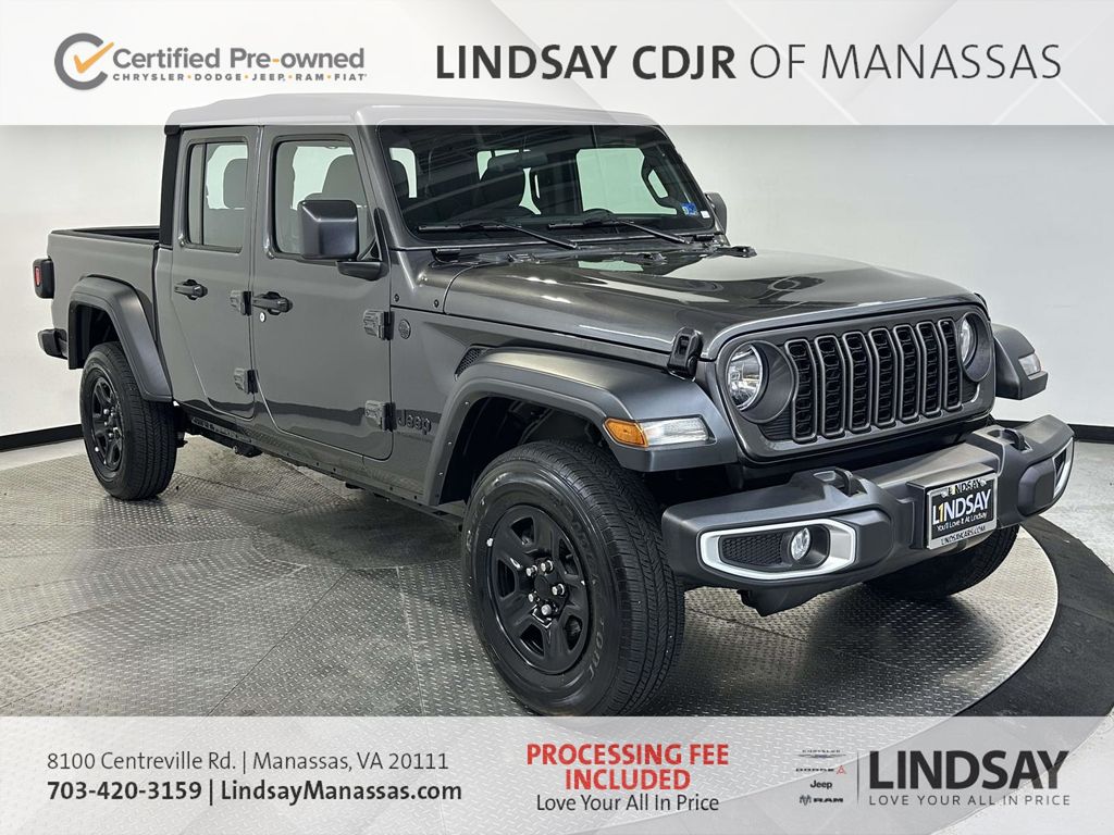 Gray (Granite Crystal Metallic Clearcoat) 2024 Jeep Gladiator Sport Crew Cab 4WD Pickup Truck Four-Wheel Drive 8-Speed Automatic