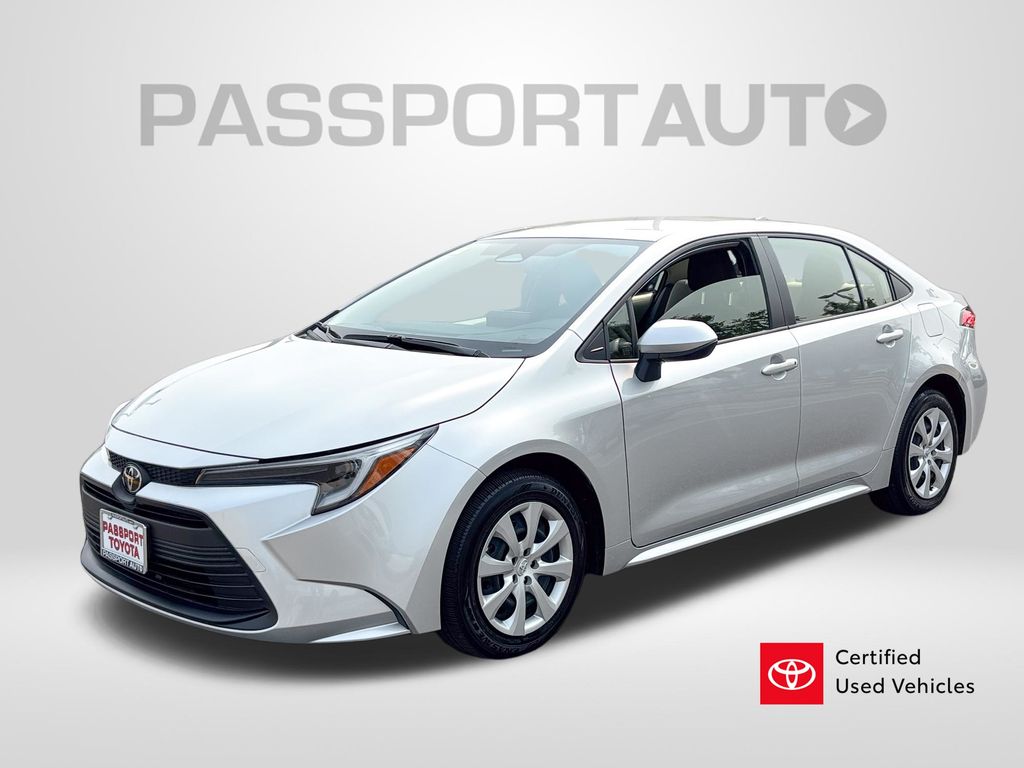 Classic Silver Metallic 2026 Toyota Corolla Hybrid Sedan Front-Wheel Drive Automatic