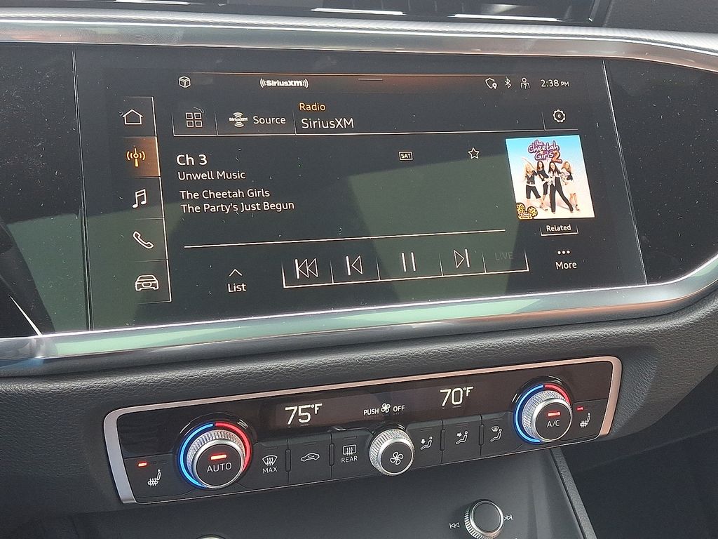 Thumbnail: 2025 Audi Q3 - 13